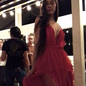 Meet your Posher, Tehani